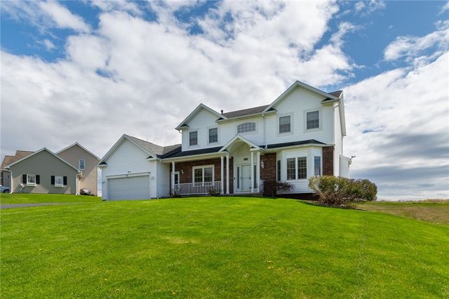 62 Beech Hill Crescent, Henrietta, NY 14534