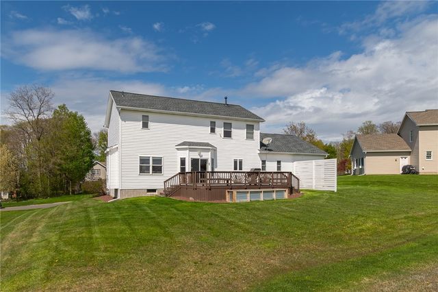 62 Beech Hill Crescent, Henrietta, NY 14534