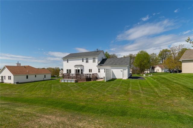 62 Beech Hill Crescent, Henrietta, NY 14534