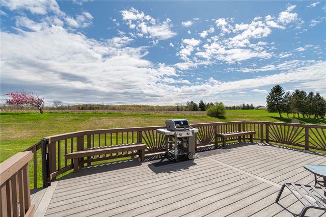 62 Beech Hill Crescent, Henrietta, NY 14534