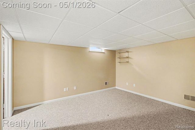2745 Signature Circle, Pinckney, MI 48169