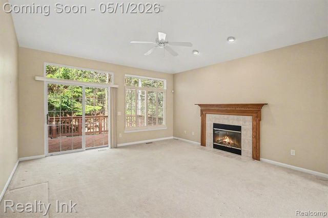 2745 Signature Circle, Pinckney, MI 48169