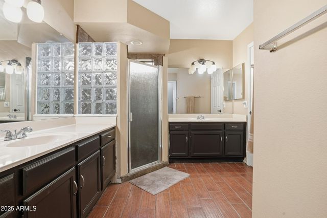 5713 E NISBET Road, Scottsdale, AZ 85254