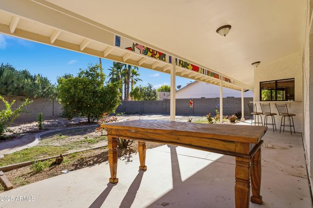 5713 E NISBET Road, Scottsdale, AZ 85254