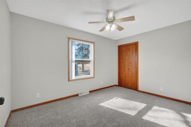 3021 E 29th Street, Des Moines, IA 50317