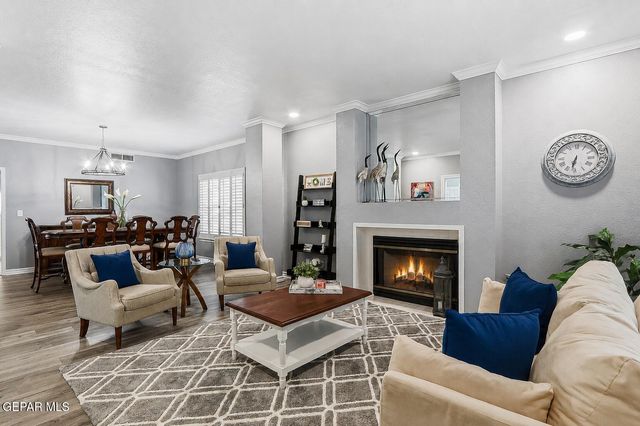871 VIA ALEGRE Lane, El Paso, TX 79912