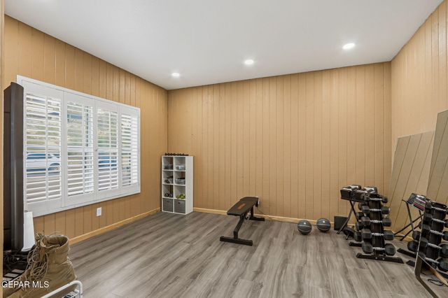 871 VIA ALEGRE Lane, El Paso, TX 79912