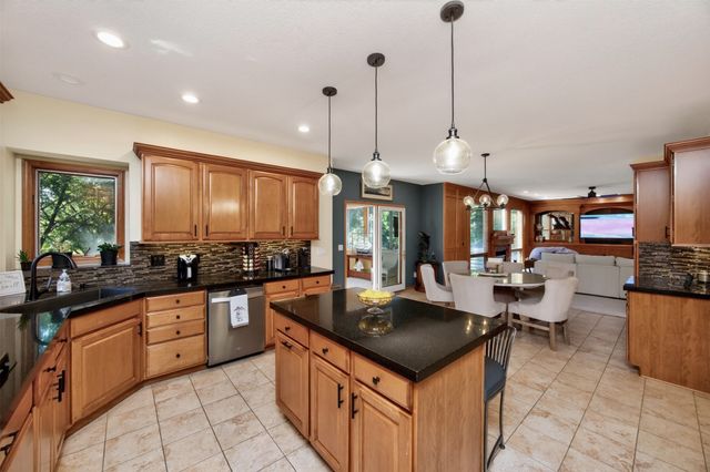 2846 NW 75th Place, Ankeny, IA 50023