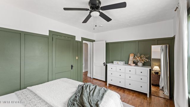 1910 Cureton Ave, Maryville, TN 37804