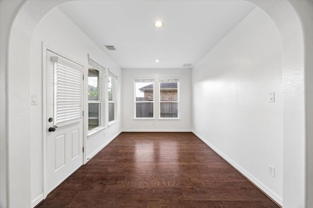 17702 Kathywood Drive, Tomball, TX 77377