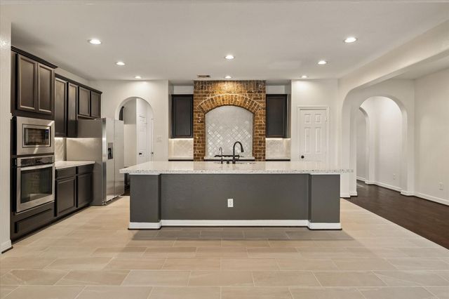 17702 Kathywood Drive, Tomball, TX 77377