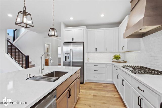 2206 S Sanctuary Drive, Wasilla, AK 99645