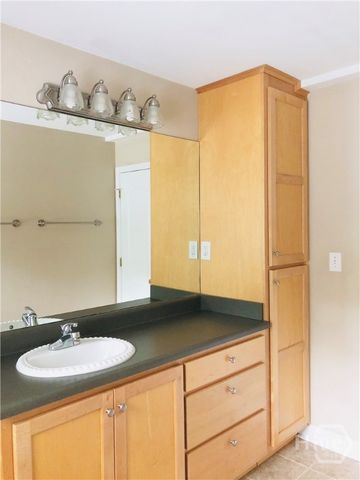 123 Garden Lane, Athens, GA 30606