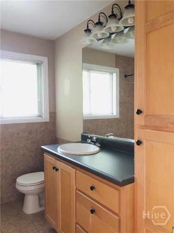 123 Garden Lane, Athens, GA 30606