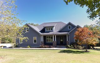 280 Pine Ridge Drive, Signal Mountain, TN 37377