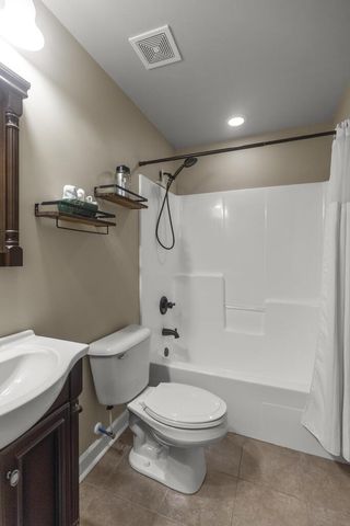 123 Paul Revere Run, Dothan, AL 36305