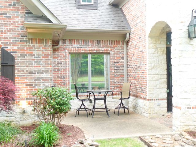 200 OWLS ROOST LN, Unincorporated, TN 38018