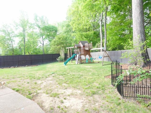 200 OWLS ROOST LN, Unincorporated, TN 38018