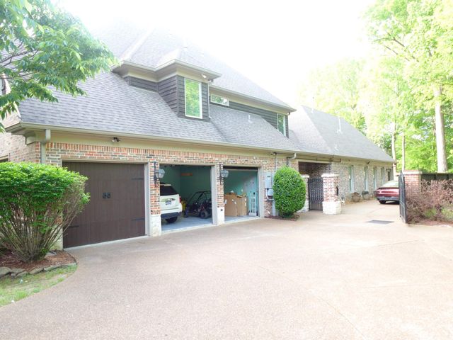 200 OWLS ROOST LN, Unincorporated, TN 38018