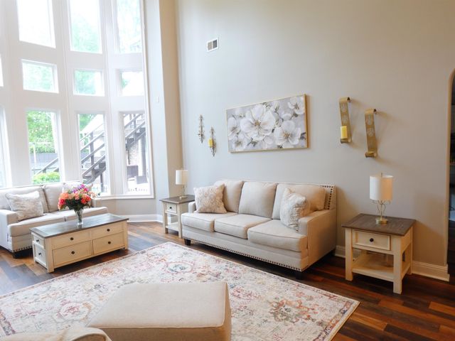 200 OWLS ROOST LN, Unincorporated, TN 38018