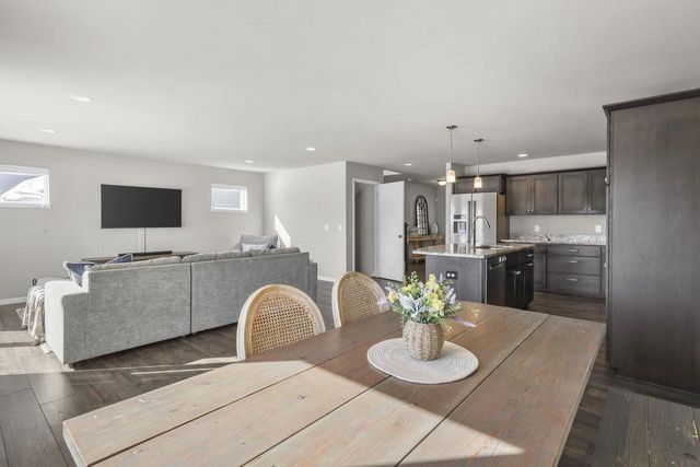 317 Alton Drive, Madison, WI 53718