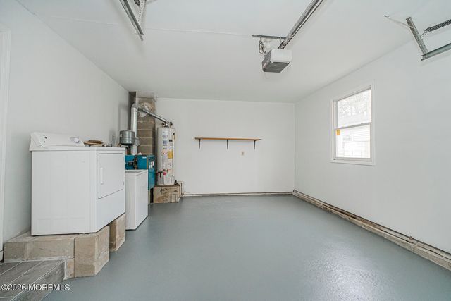 9 Claremont Street, Toms River, NJ 08757