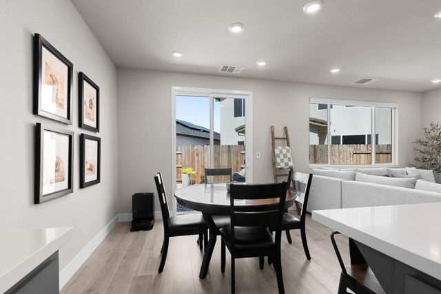 1528 Rapid Falls Ln, Rocklin, CA 95765