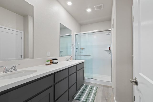 1528 Rapid Falls Ln, Rocklin, CA 95765