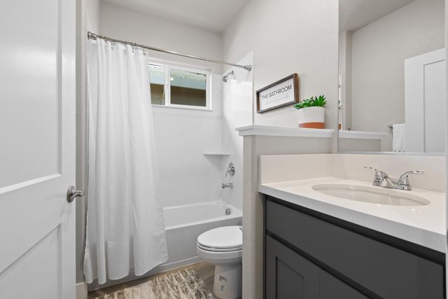 1528 Rapid Falls Ln, Rocklin, CA 95765