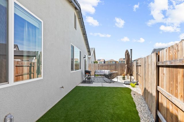 1528 Rapid Falls Ln, Rocklin, CA 95765