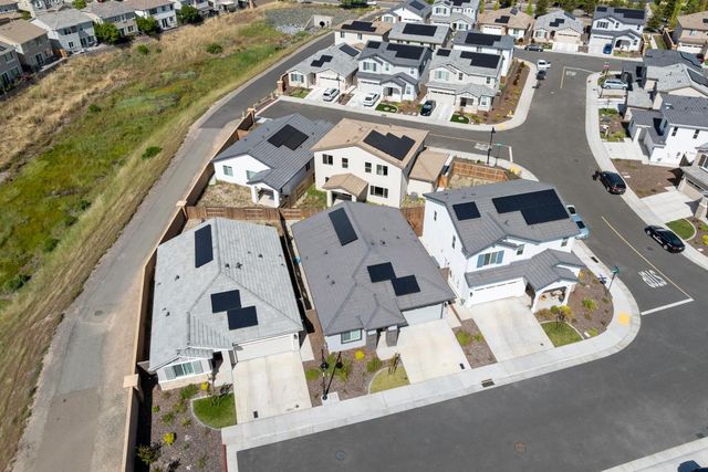 1528 Rapid Falls Ln, Rocklin, CA 95765