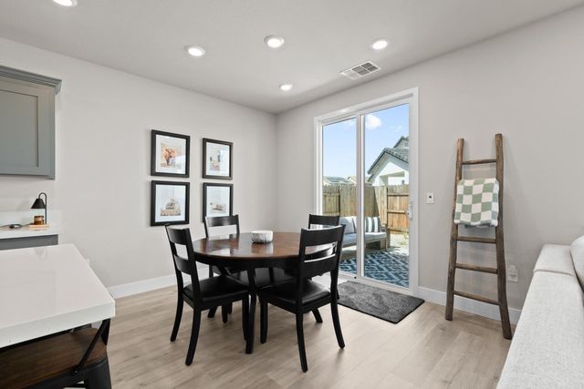 1528 Rapid Falls Ln, Rocklin, CA 95765