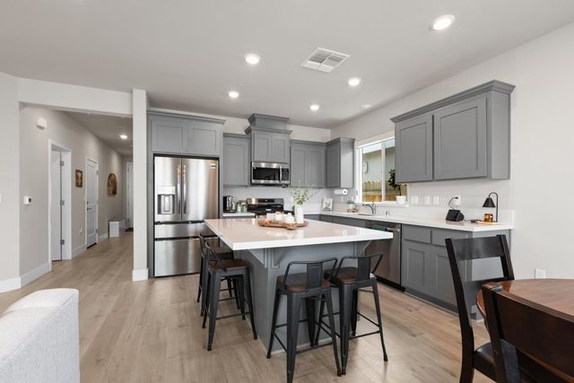 1528 Rapid Falls Ln, Rocklin, CA 95765