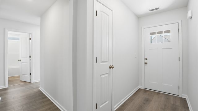 180 Stillwater Way, Tullahoma, TN 37388