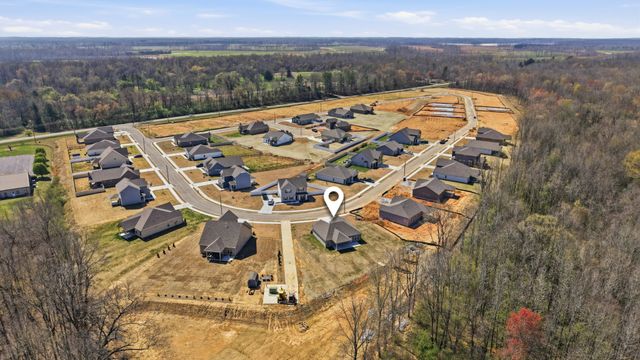 180 Stillwater Way, Tullahoma, TN 37388