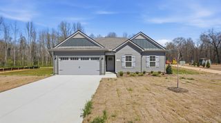 180 Stillwater Way, Tullahoma, TN 37388