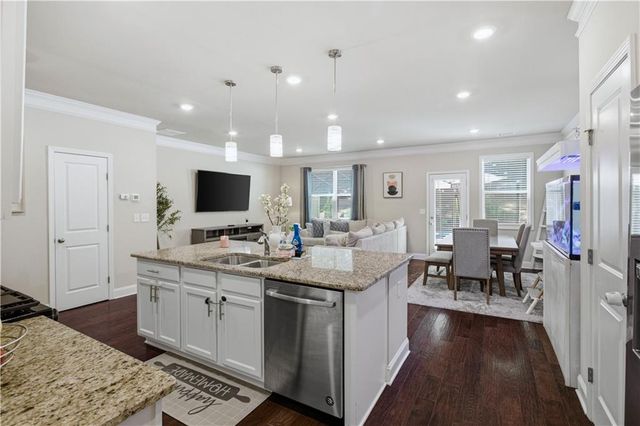 2453 Quay Ridge, Lawrenceville, GA 30044