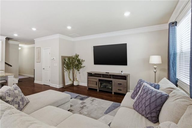 2453 Quay Ridge, Lawrenceville, GA 30044