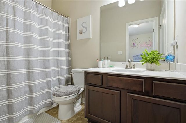 2453 Quay Ridge, Lawrenceville, GA 30044