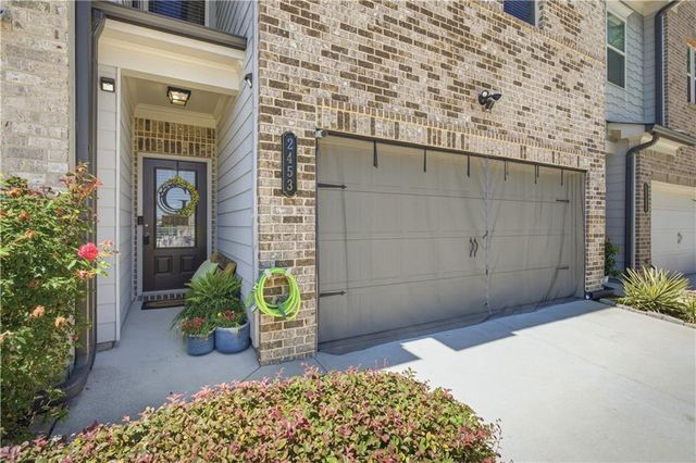 2453 Quay Ridge, Lawrenceville, GA 30044