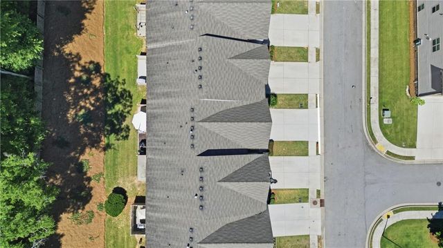 2453 Quay Ridge, Lawrenceville, GA 30044