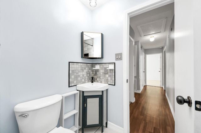 28707 Stapleford St, Spring, TX 77386