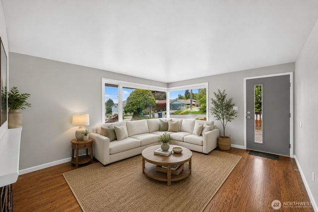 3918 S Avenue, Anacortes, WA 98221