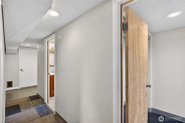 3918 S Avenue, Anacortes, WA 98221