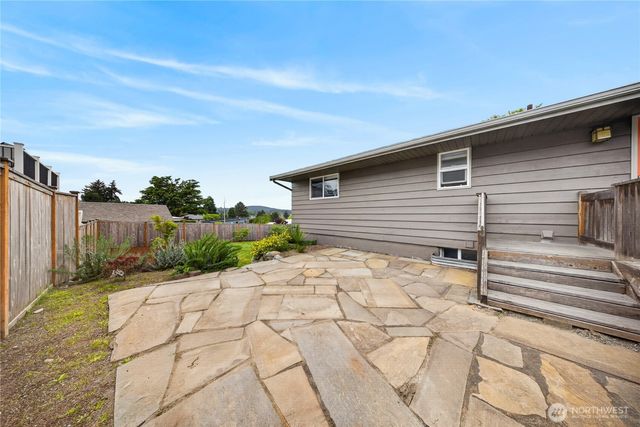3918 S Avenue, Anacortes, WA 98221