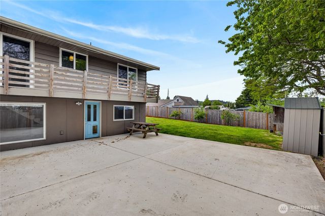 3918 S Avenue, Anacortes, WA 98221