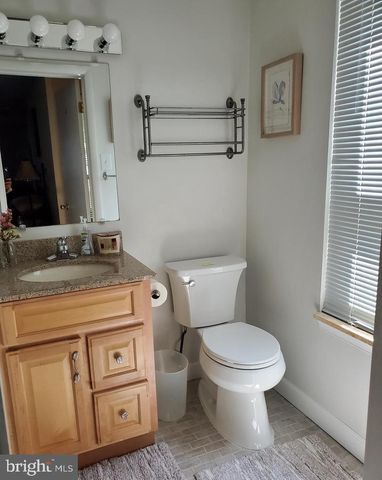 304-B FORBES ST, Annapolis, MD 21401