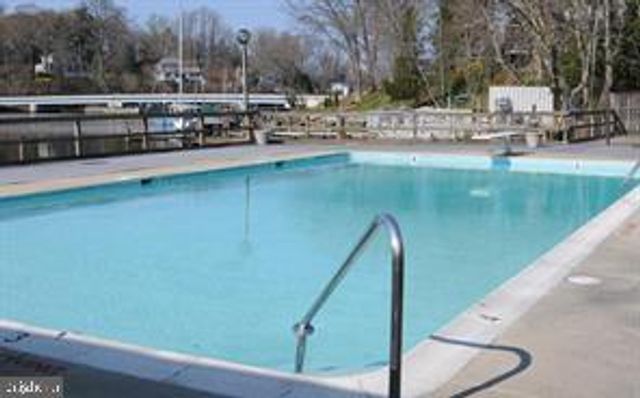 304-B FORBES ST, Annapolis, MD 21401