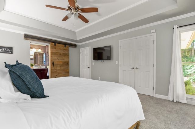 3926 Pineview Drive SE, Smyrna, GA 30080