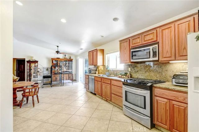 16789 Valley Hi, Banning, CA 92220
